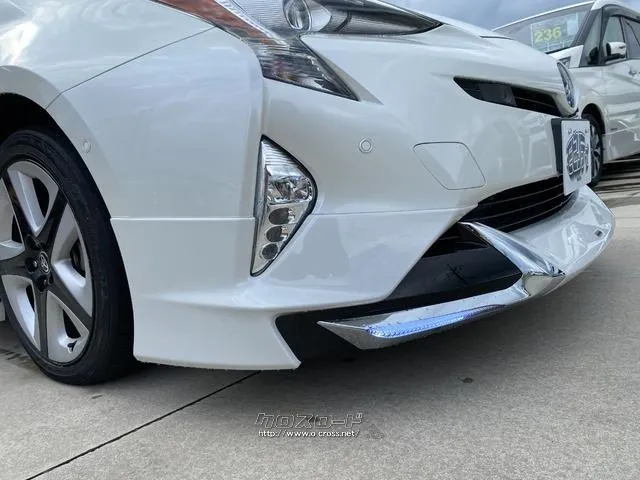 トヨタ プリウス