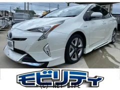 トヨタ プリウス