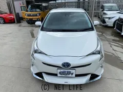 トヨタ プリウス