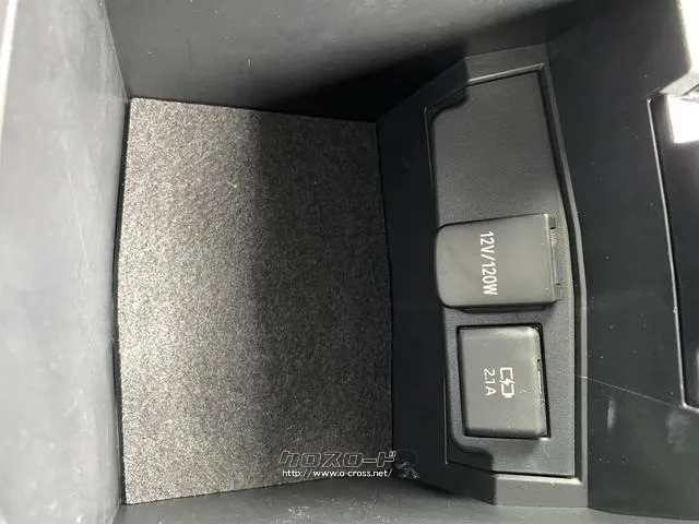 トヨタ カローラスポーツ