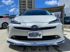 トヨタ プリウス