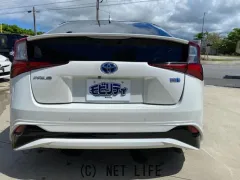 トヨタ プリウス