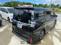 トヨタ ヴォクシー