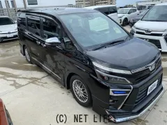 トヨタ ヴォクシー