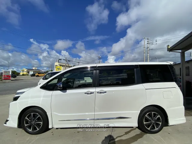 トヨタ ヴォクシー