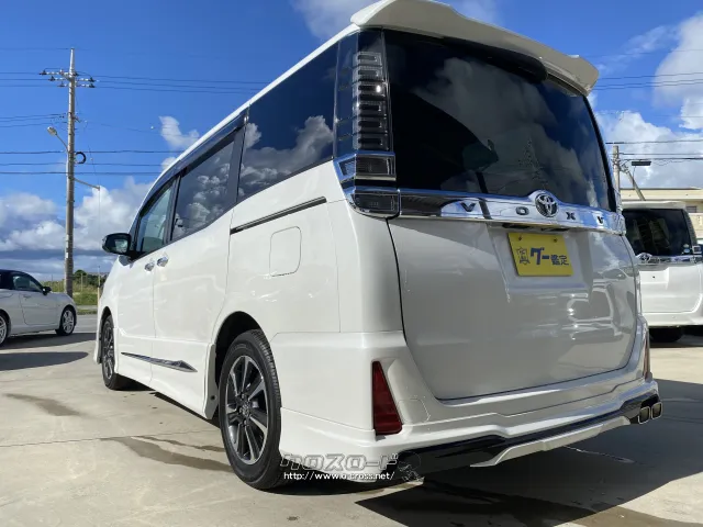 トヨタ ヴォクシー