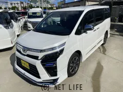 トヨタ ヴォクシー