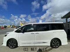 トヨタ ヴォクシー