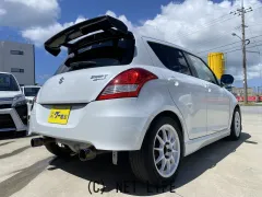 スズキ スイフト