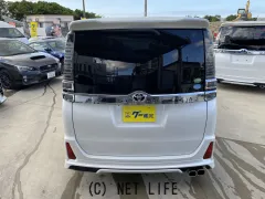 トヨタ ヴォクシー