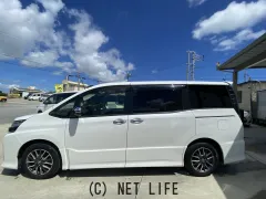 トヨタ ヴォクシー