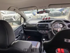 トヨタ ヴィッツ