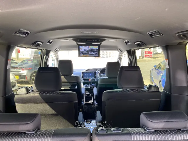 トヨタ ヴォクシー