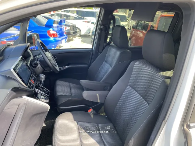 トヨタ ヴォクシー