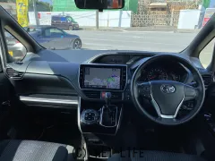 トヨタ ヴォクシー