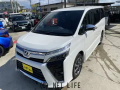 トヨタ ヴォクシー