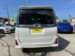 トヨタ ヴォクシー