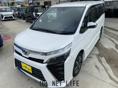 トヨタ ヴォクシー