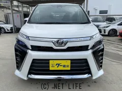 トヨタ ヴォクシー