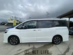 トヨタ ヴォクシー