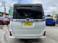 トヨタ ヴォクシー