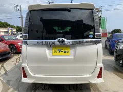 トヨタ ヴォクシー