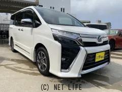 トヨタ ヴォクシー