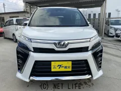 トヨタ ヴォクシー