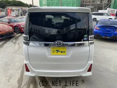 トヨタ ヴォクシー