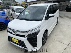 トヨタ ヴォクシー