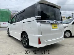 トヨタ ヴォクシー