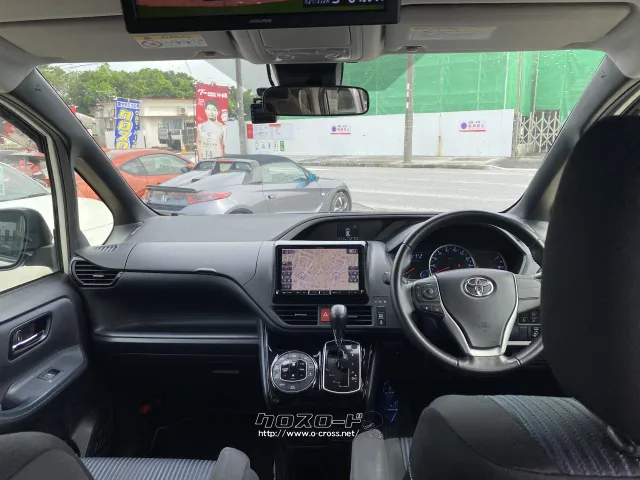 トヨタ ヴォクシー