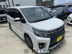 トヨタ ヴォクシー