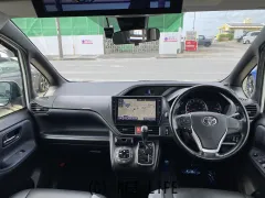トヨタ ヴォクシー