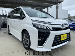 トヨタ ヴォクシー