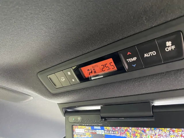 トヨタ ヴォクシー