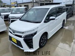 トヨタ ヴォクシー
