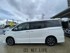 トヨタ ヴォクシー