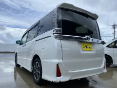 トヨタ ヴォクシー
