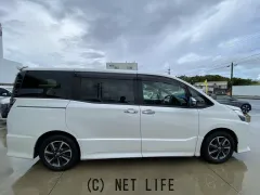 トヨタ ヴォクシー