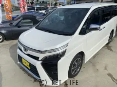 トヨタ ヴォクシー