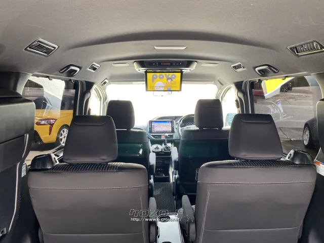 トヨタ ヴォクシー