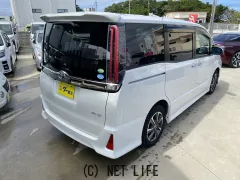 トヨタ ノア