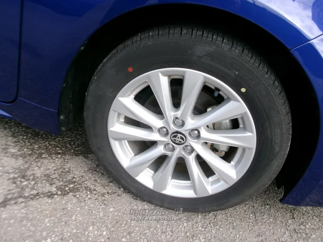 トヨタ カローラスポーツ