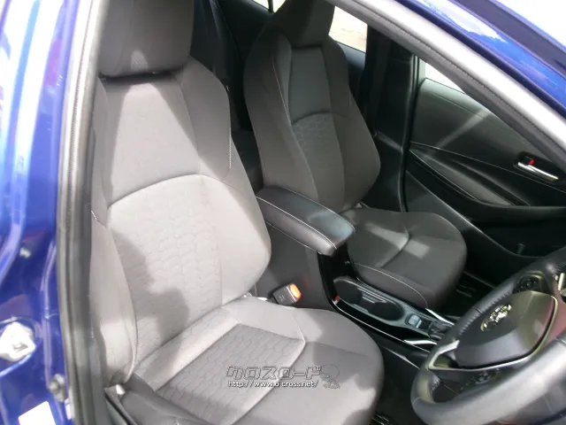 トヨタ カローラスポーツ