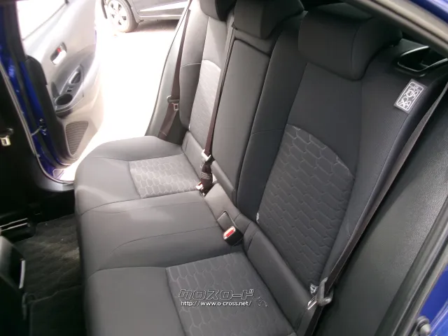 トヨタ カローラスポーツ