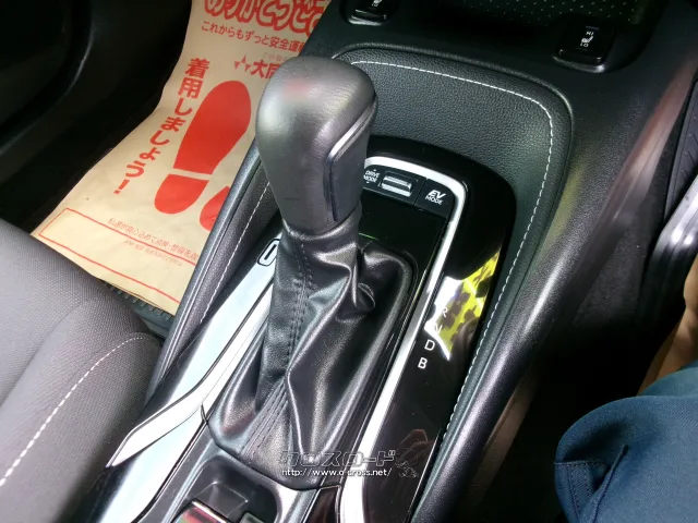 トヨタ カローラスポーツ