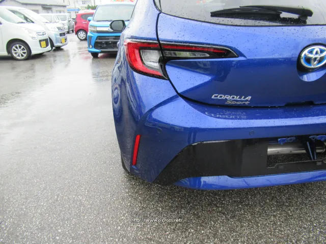 トヨタ カローラスポーツ