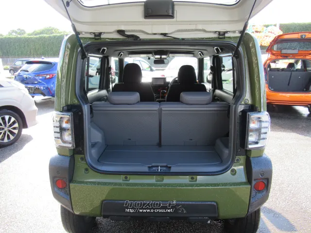 ダイハツ タフト