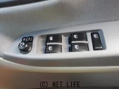 ダイハツ キャスト